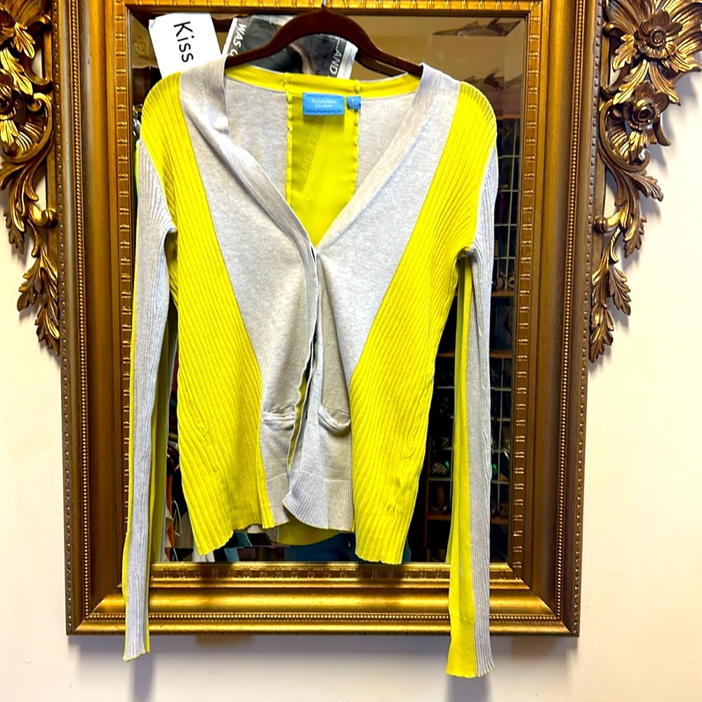 Simply Vera by Vera Wang cardigan, EUC
